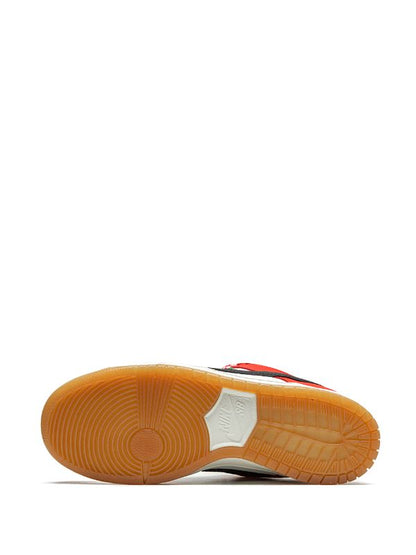 NIKE SB DUNK LOW FRAME SKATE HABIBI