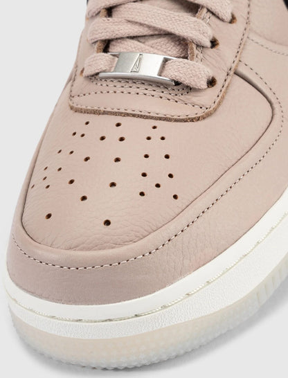 NIKE AIR FORCE 1 LOW SP X A MA MANIÉRE W.Y.W.S